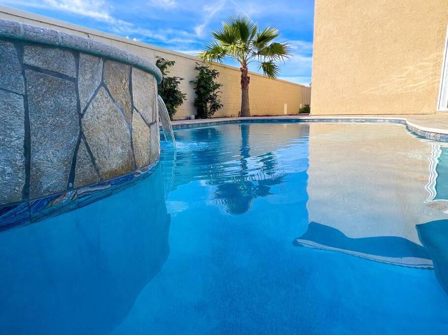 Home In Indio Coachella ภายนอก รูปภาพ