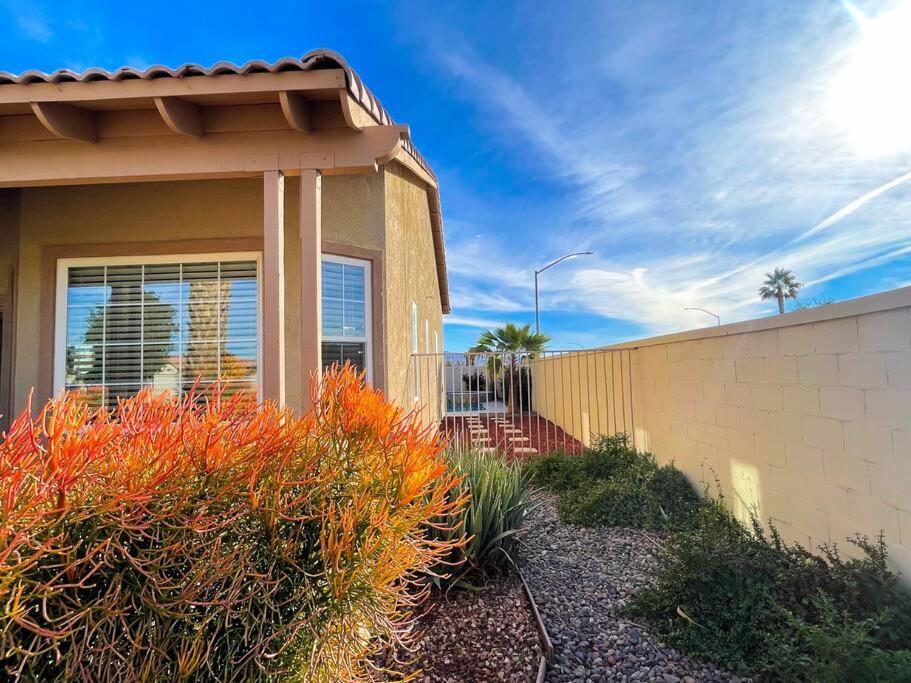 Home In Indio Coachella ภายนอก รูปภาพ